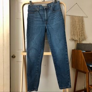 Everlane High Rise Skinny Jean in Medium Blue